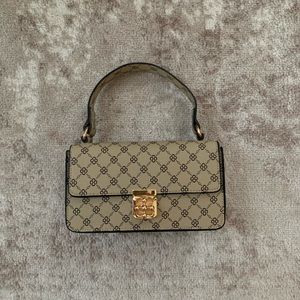 Missguided Cream Twist Buckle Printed Shoulder Bag